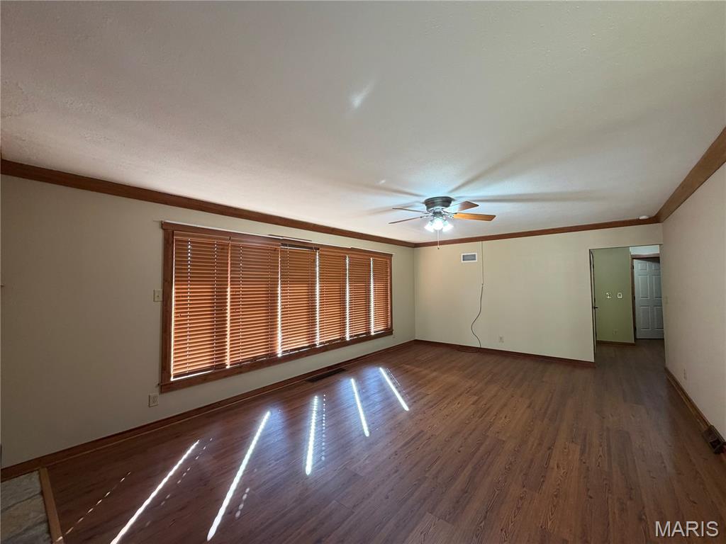1237 Lakemont Drive Property Photo 5
