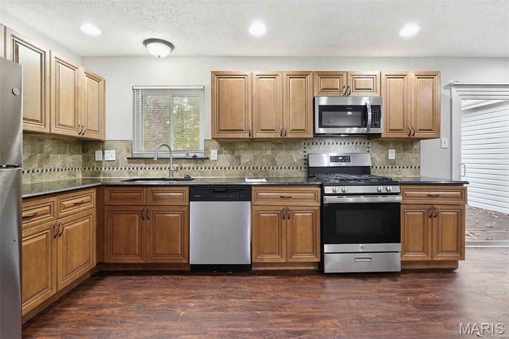 12987 Verwood Drive Property Photo 13