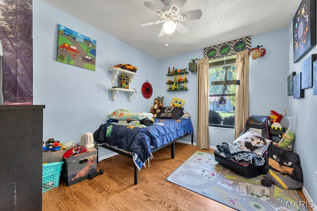 2448 Village Glen Court Property Photo 11