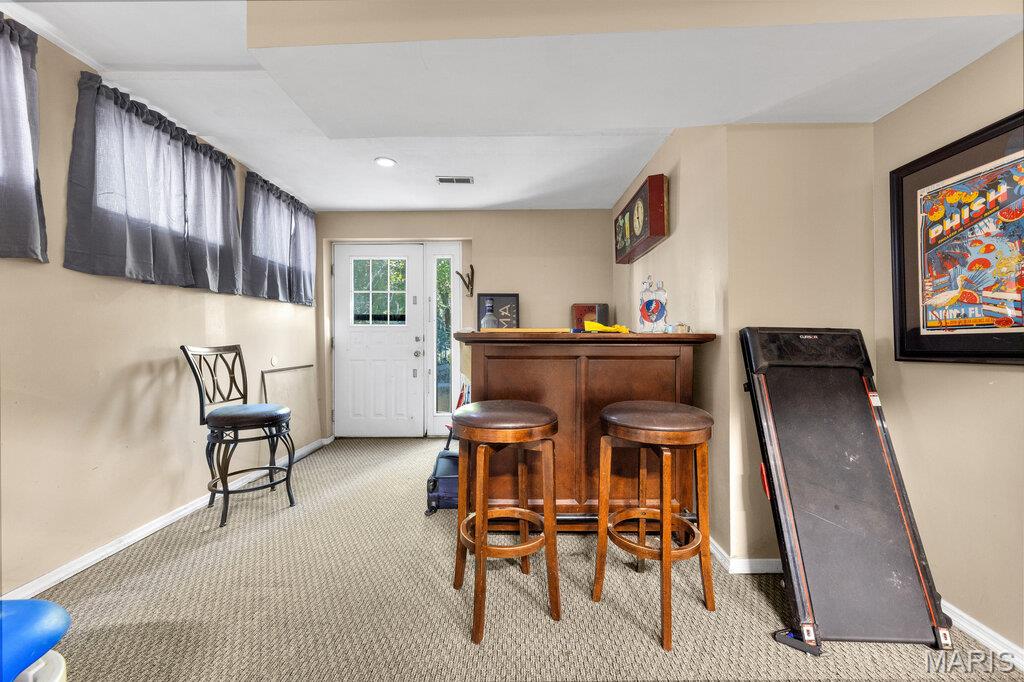 2448 Village Glen Court Property Photo 16