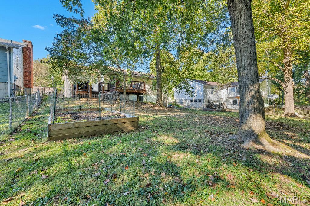 2448 Village Glen Court Property Photo 20