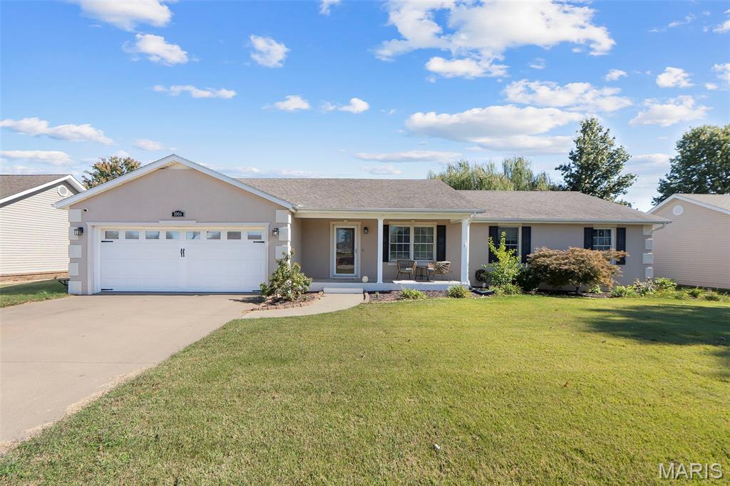 1006 Clearwater Road Property Photo 1
