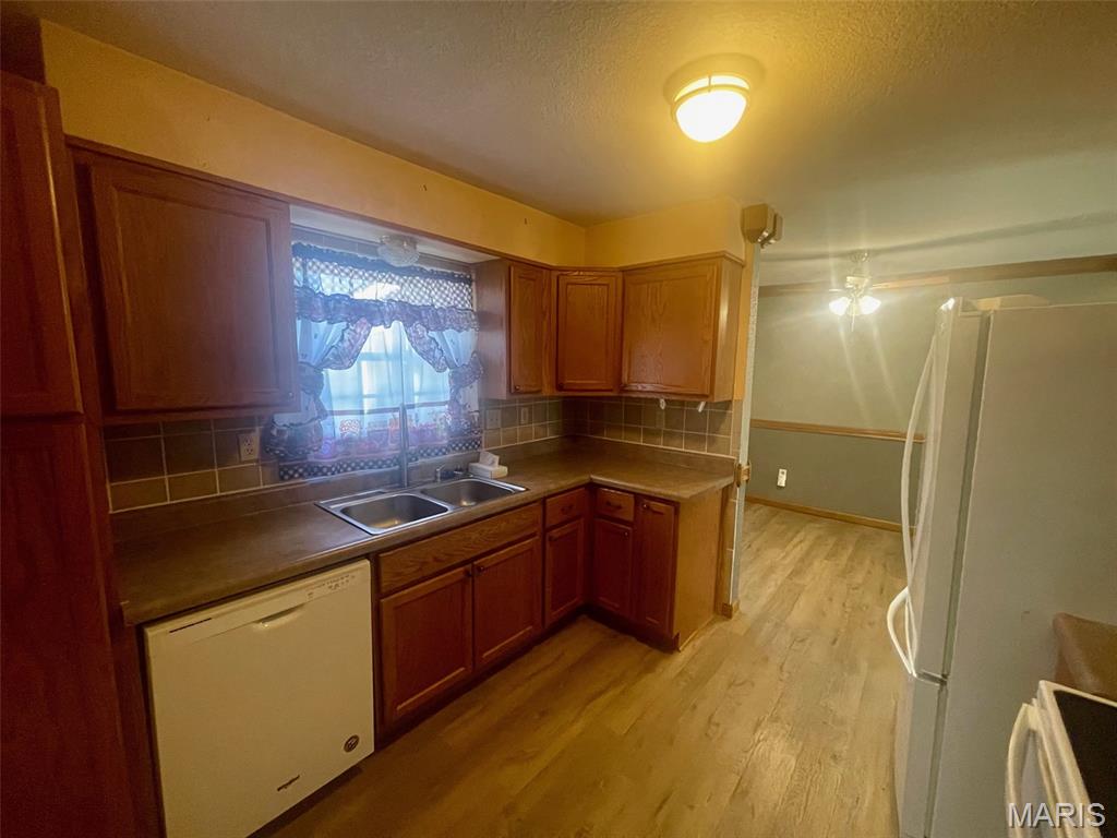 320 Baker Street Property Photo 9