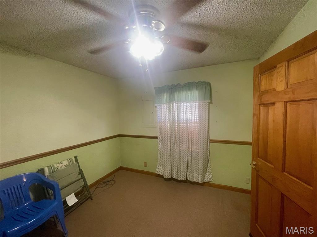 320 Baker Street Property Photo 12