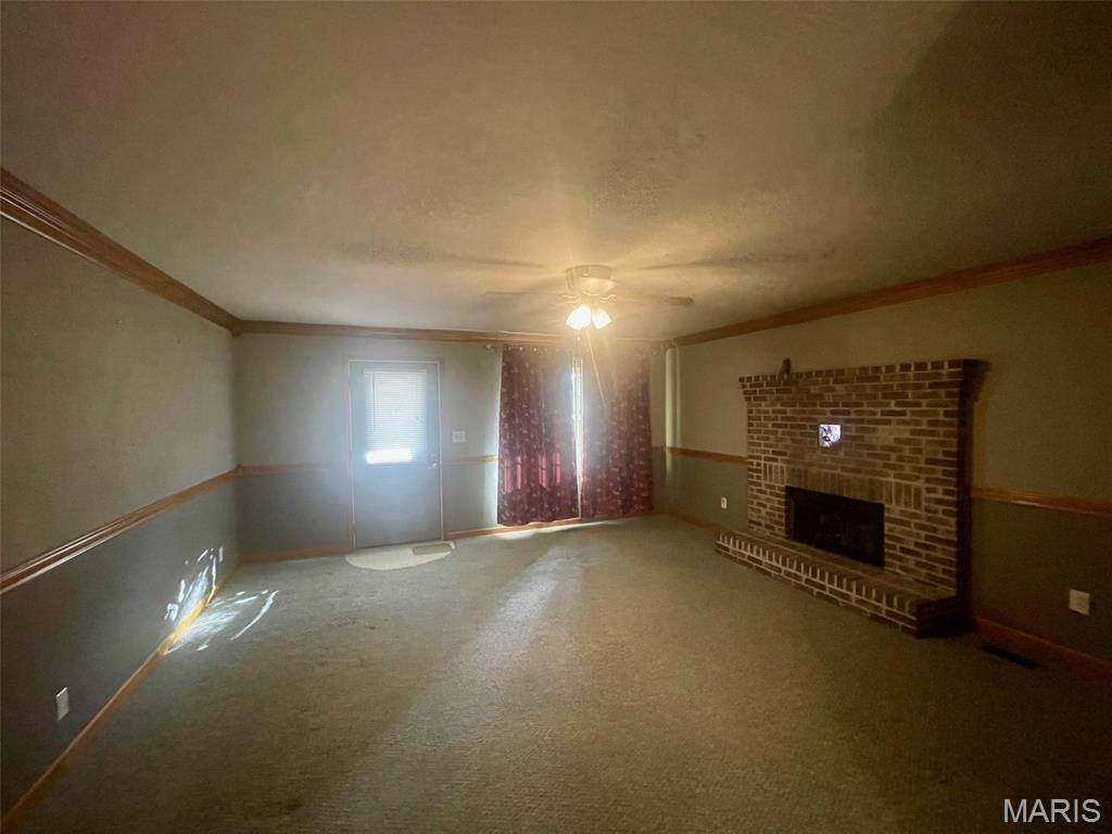 320 Baker Street Property Photo 15