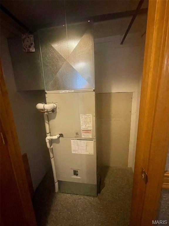 320 Baker Street Property Photo 28