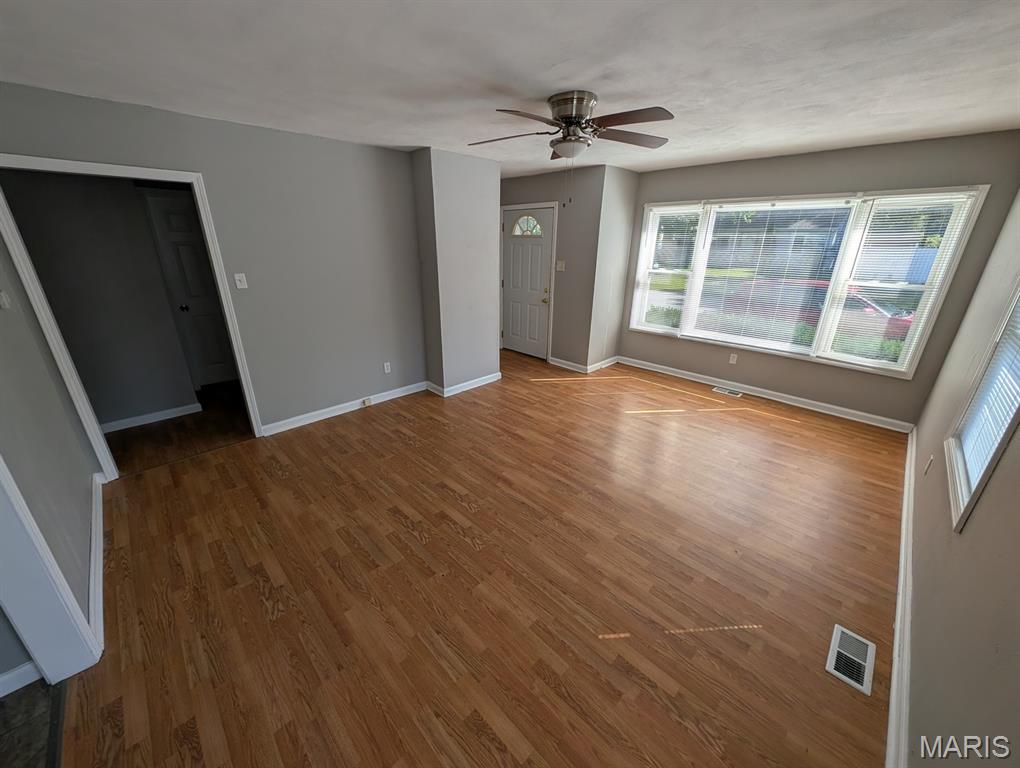 2706 Godfrey Street Property Photo 8