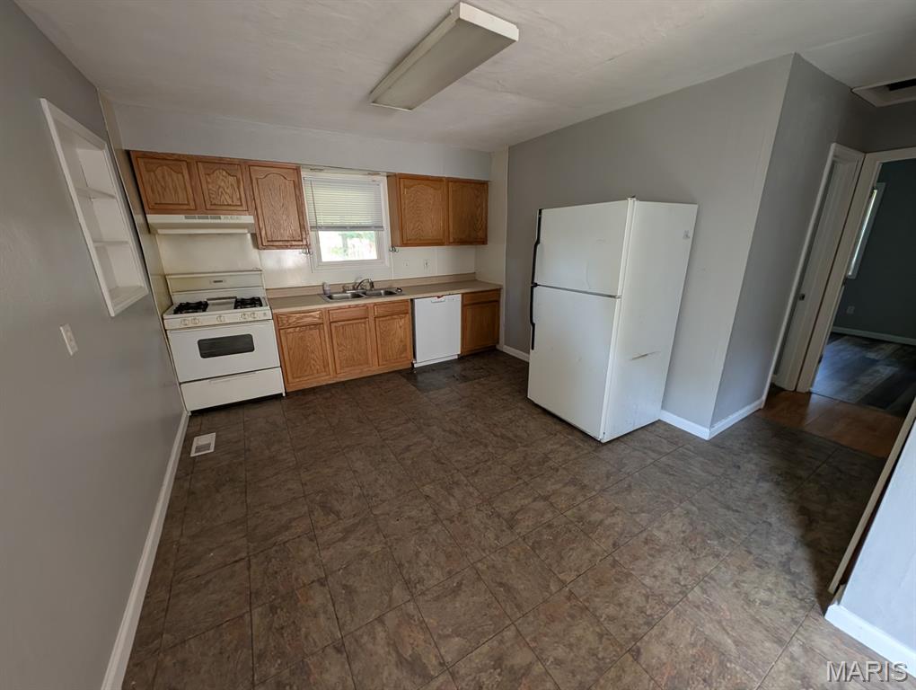 2706 Godfrey Street Property Photo 9