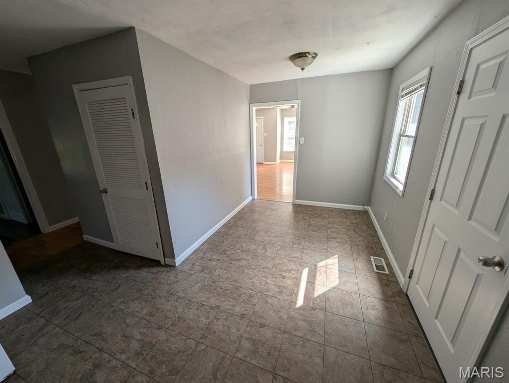 2706 Godfrey Street Property Photo 10