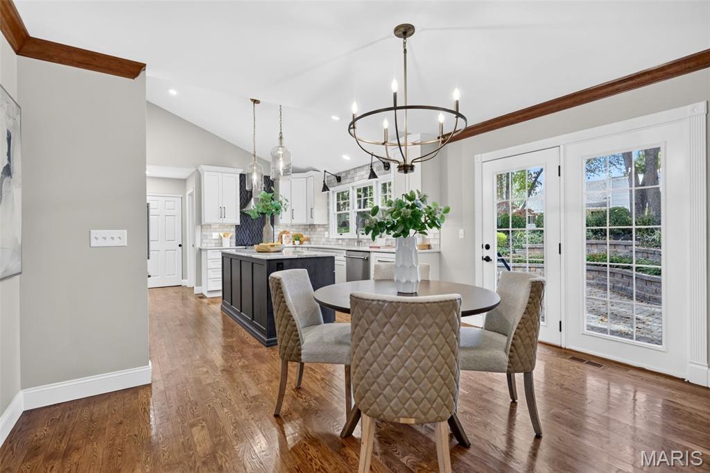 16 Pear Blossom Court Property Photo 10