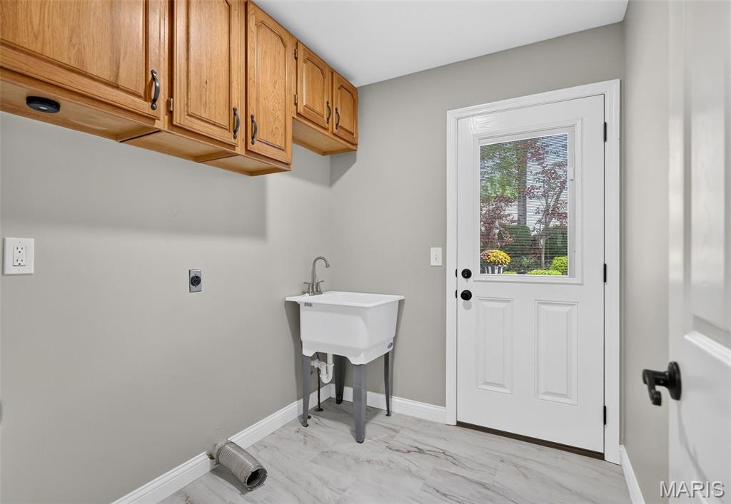 16 Pear Blossom Court Property Photo 23
