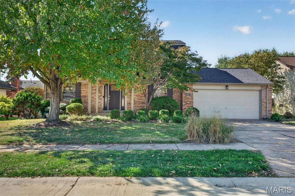 12025 Depaul Hills Drive Property Photo 1