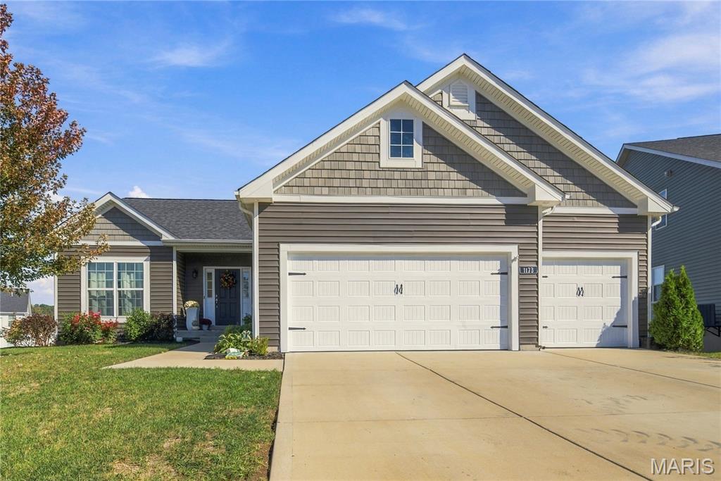 1173 Bloomfield Drive