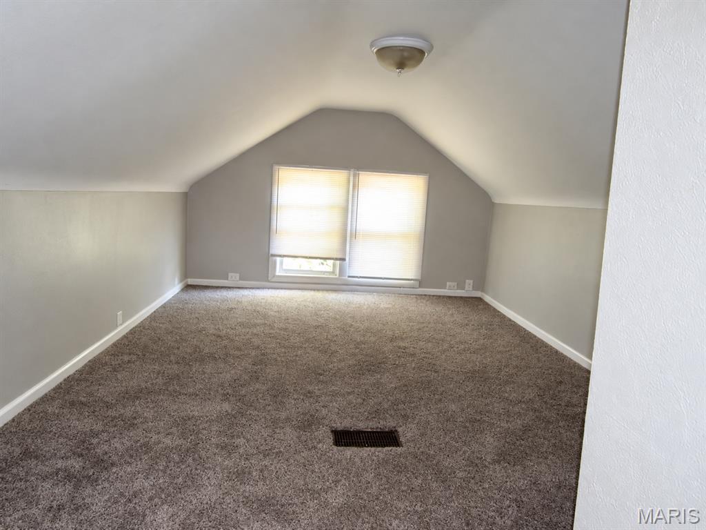 651 N 39th Street Property Photo 10