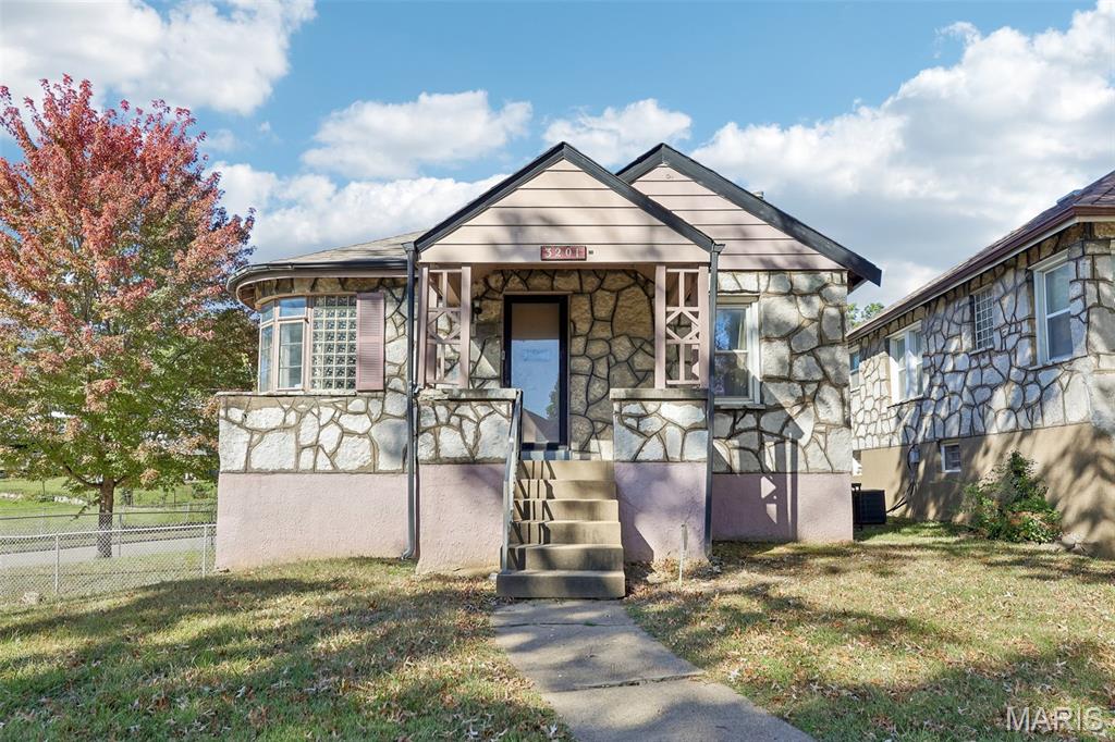 3201 Capehart Drive Property Photo 1