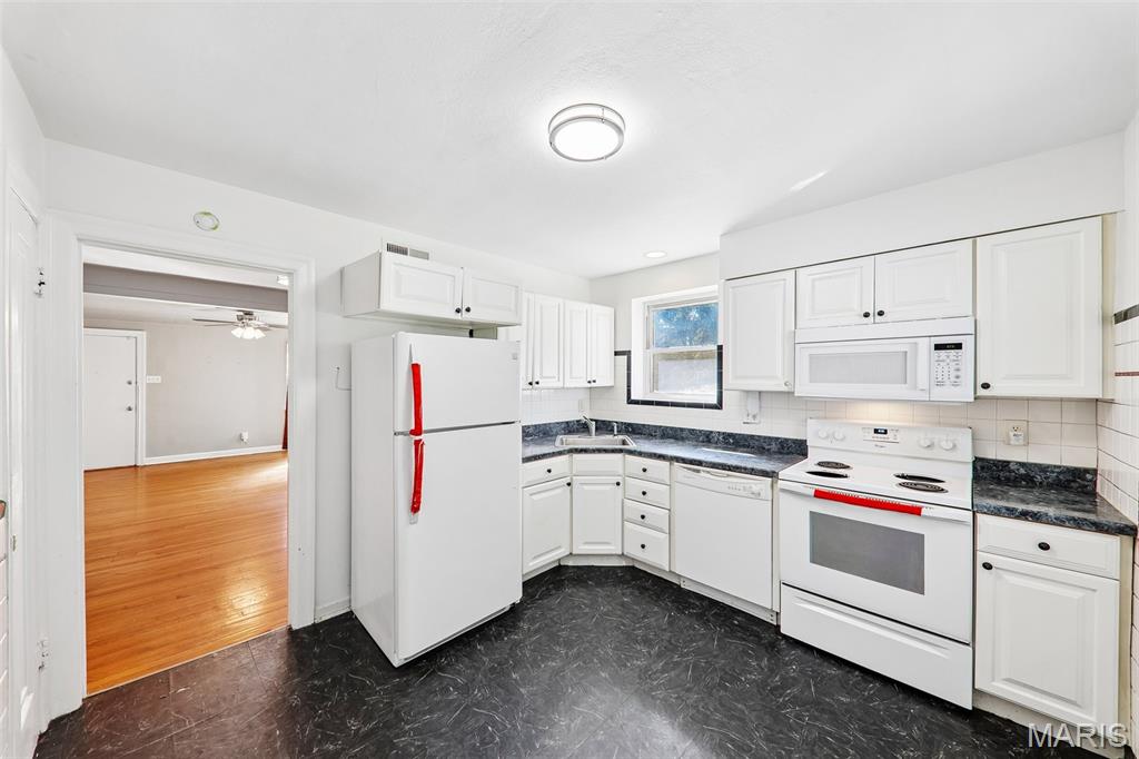 3201 Capehart Drive Property Photo 8