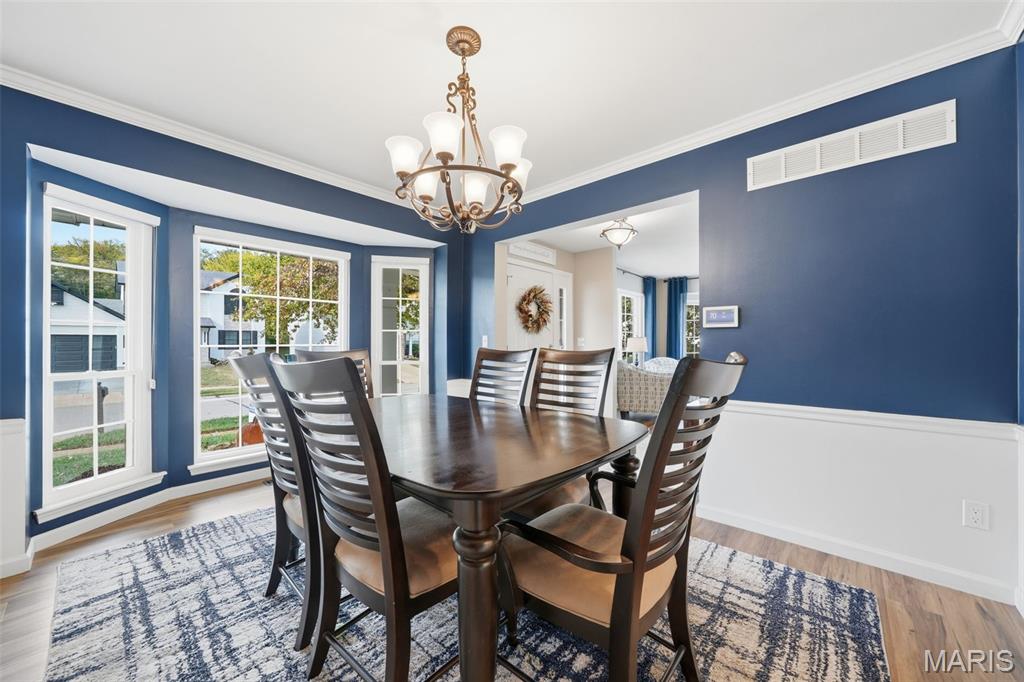 5616 Wickershire Lane Property Photo 3