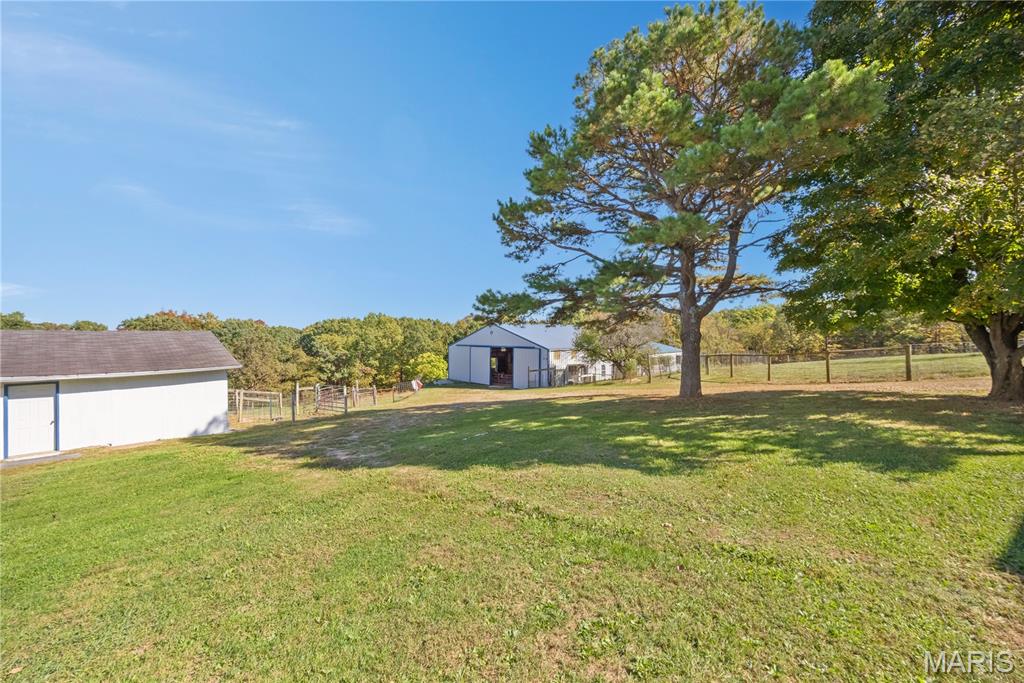 5529 State Road Y Property Photo 26