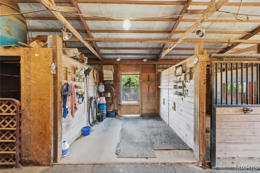 5529 State Road Y Property Photo 34