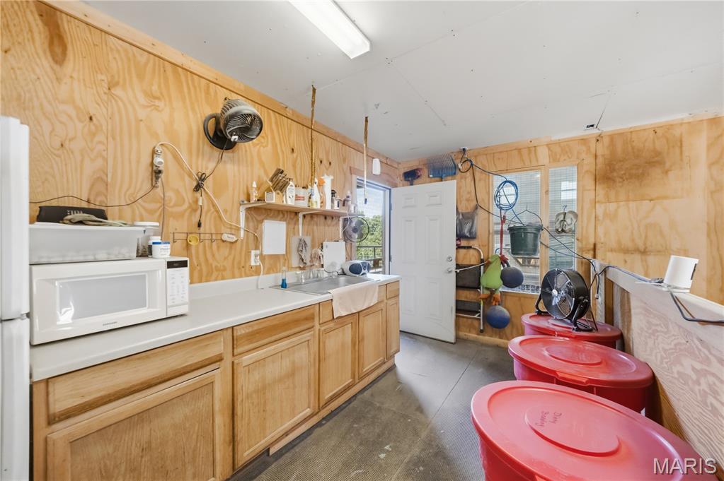 5529 State Road Y Property Photo 40