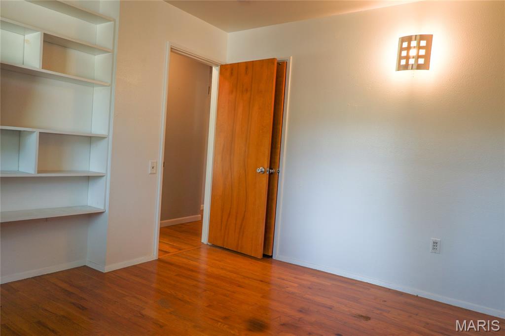 880 Preakness Lane Property Photo 14