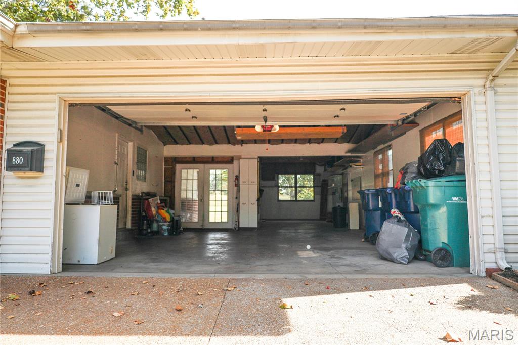 880 Preakness Lane Property Photo 41