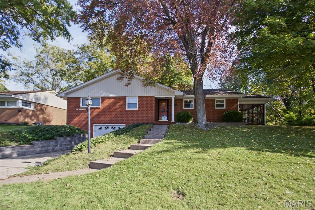 138 Dalewood Drive Property Photo 1