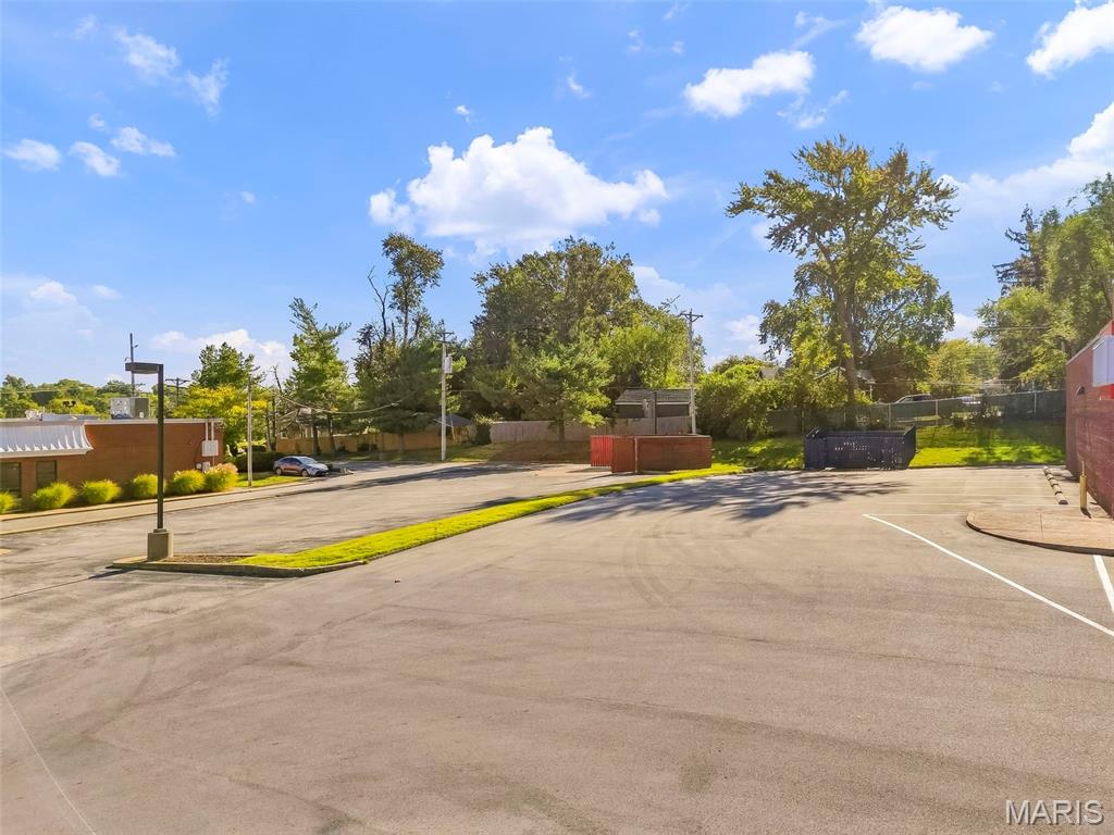11130-64 Old St. Charles Road 11130-11164 Property Photo 39