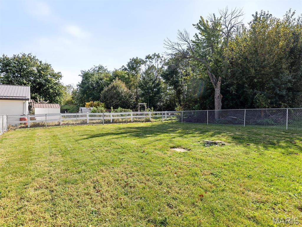 819 W Ross Street Property Photo 13