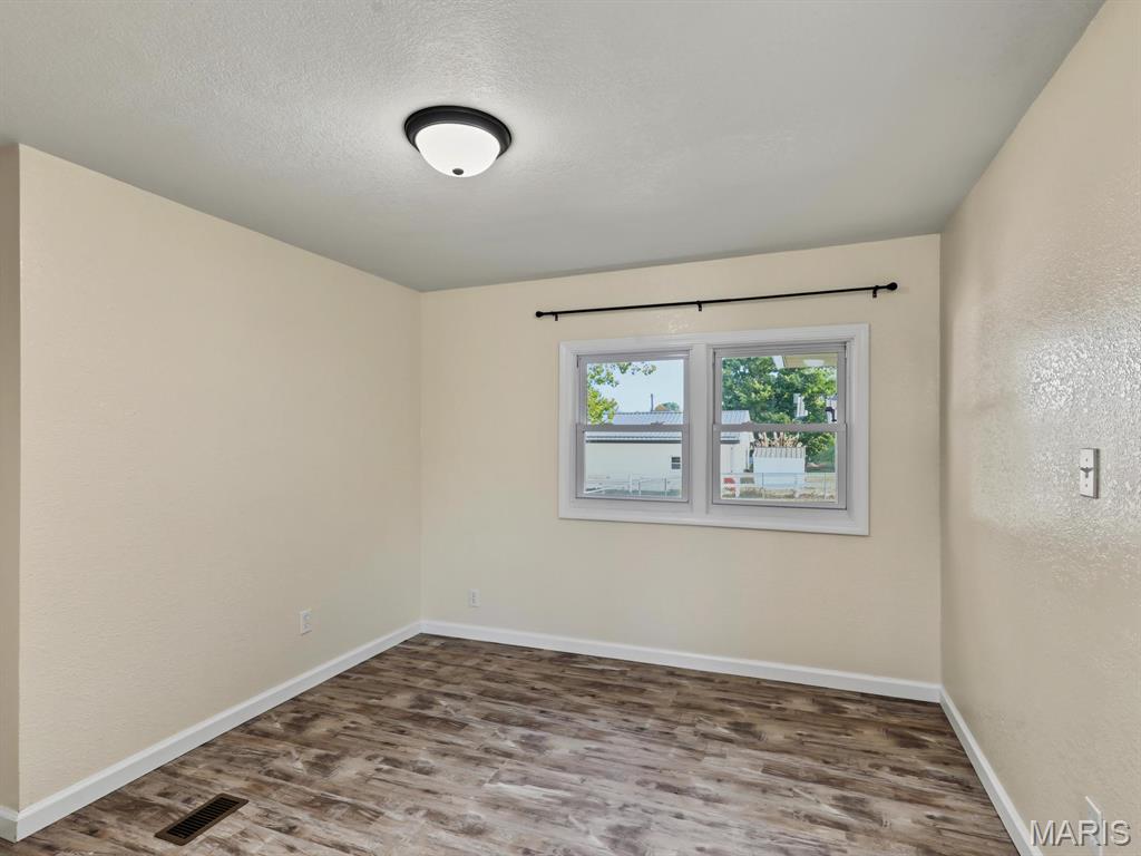819 W Ross Street Property Photo 20
