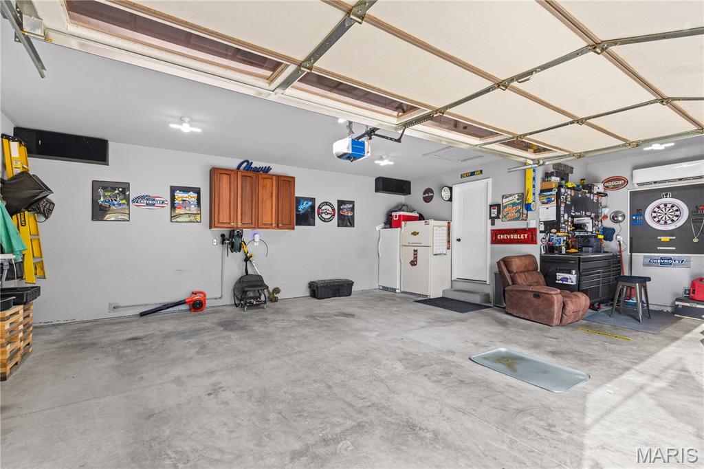 1602 Spring Mill Drive Property Photo 12
