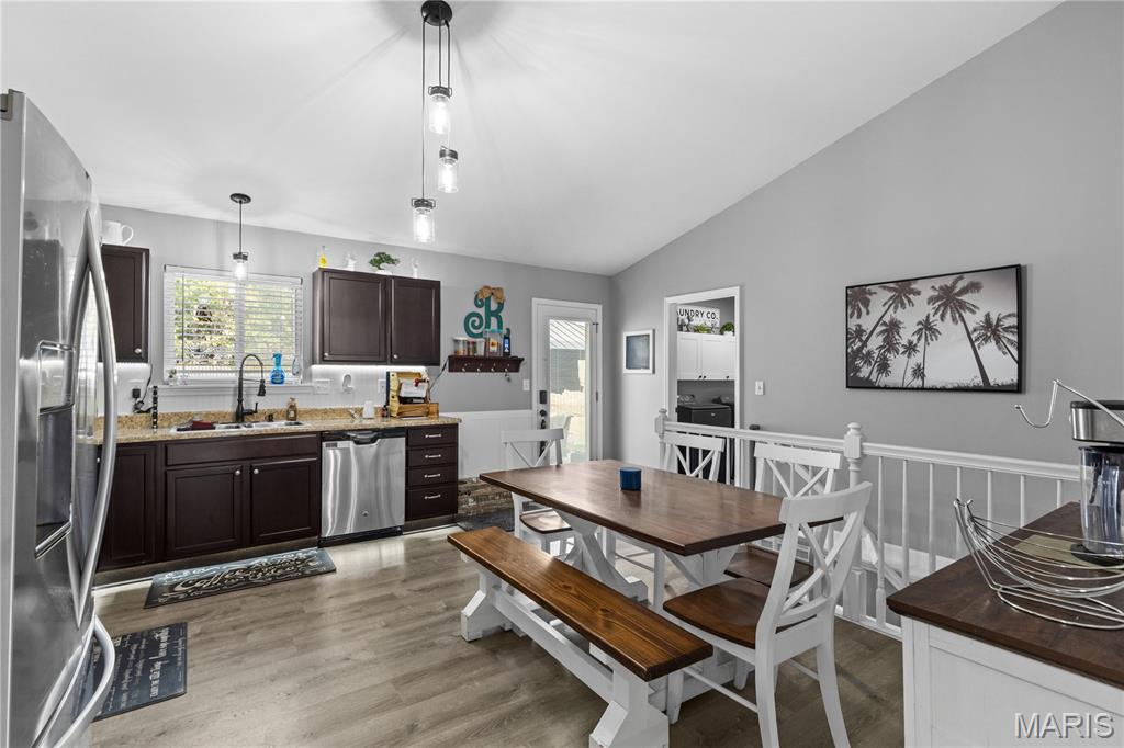 1602 Spring Mill Drive Property Photo 16
