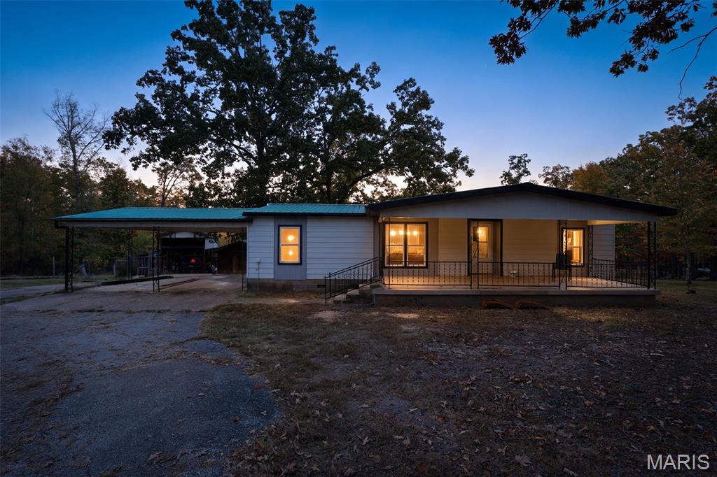 1131 Wayne Route V Property Photo 1