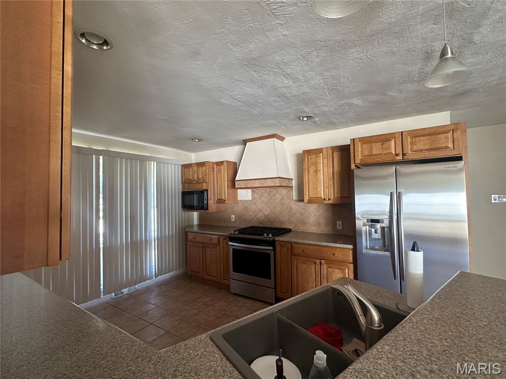 10625 Twilight Drive Property Photo 6