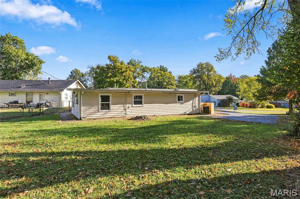 8454 Engler Avenue Property Photo 24