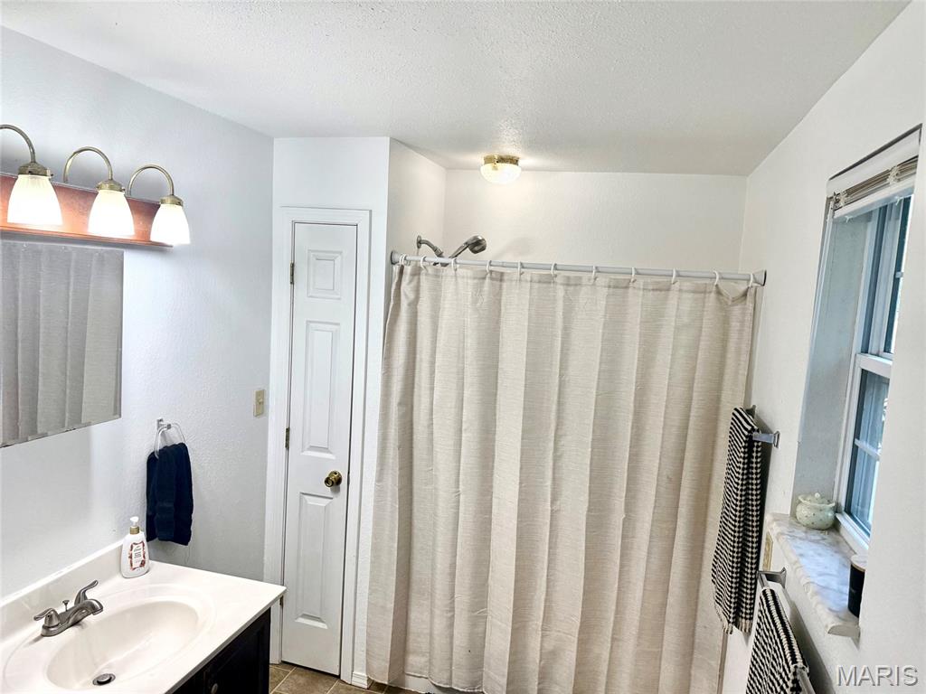 103 Frisco Street Property Photo 5