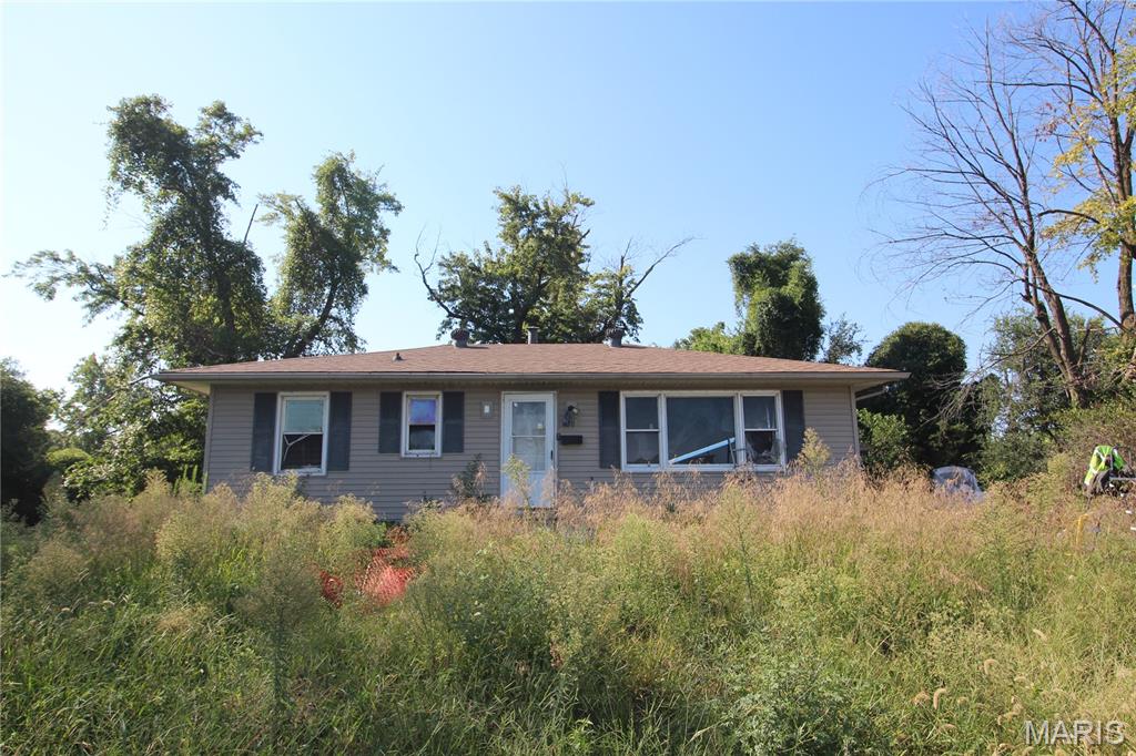 10 Lee Street Property Photo 1