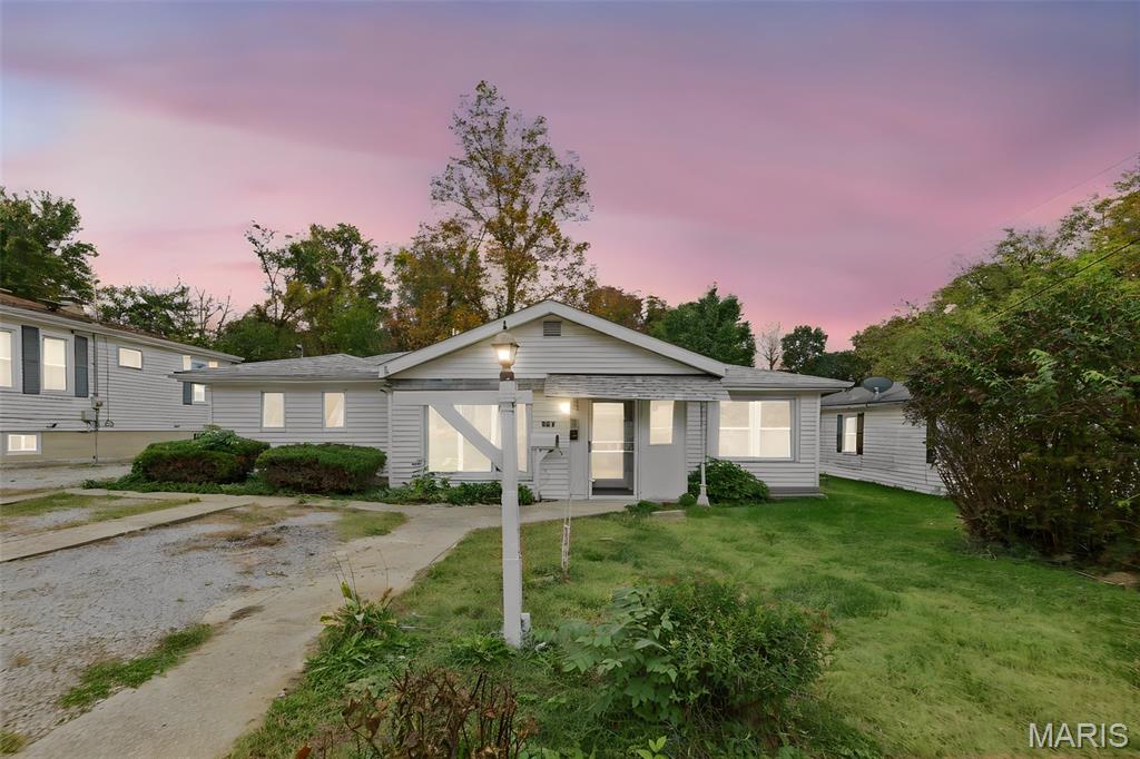 135 W Juda Avenue Property Photo 1