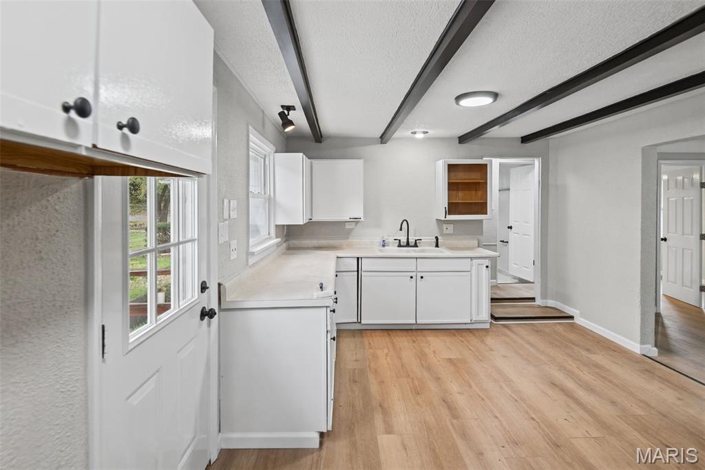 135 W Juda Avenue Property Photo 3