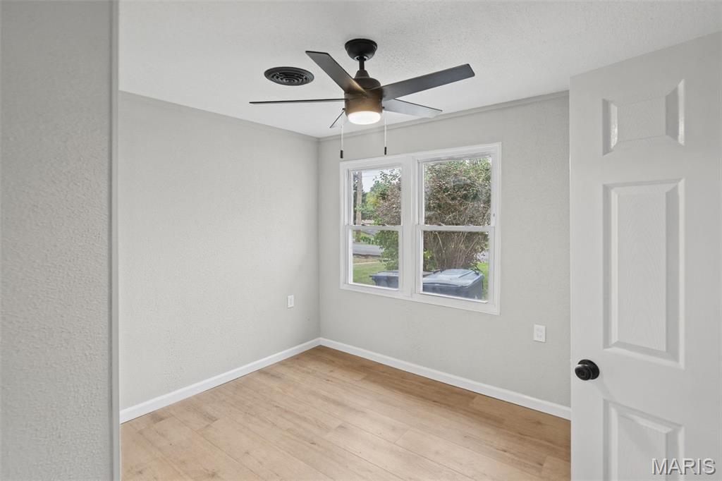 135 W Juda Avenue Property Photo 8