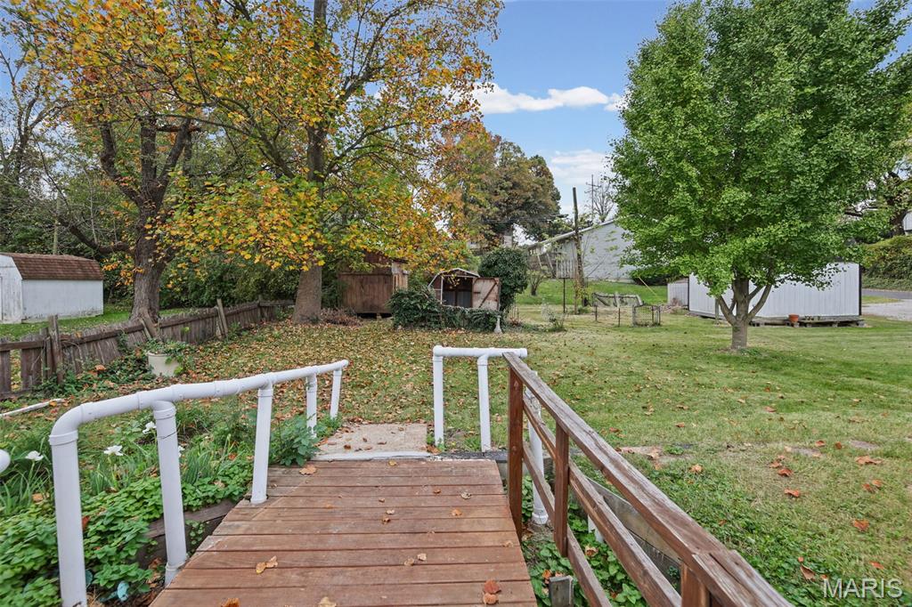 135 W Juda Avenue Property Photo 10