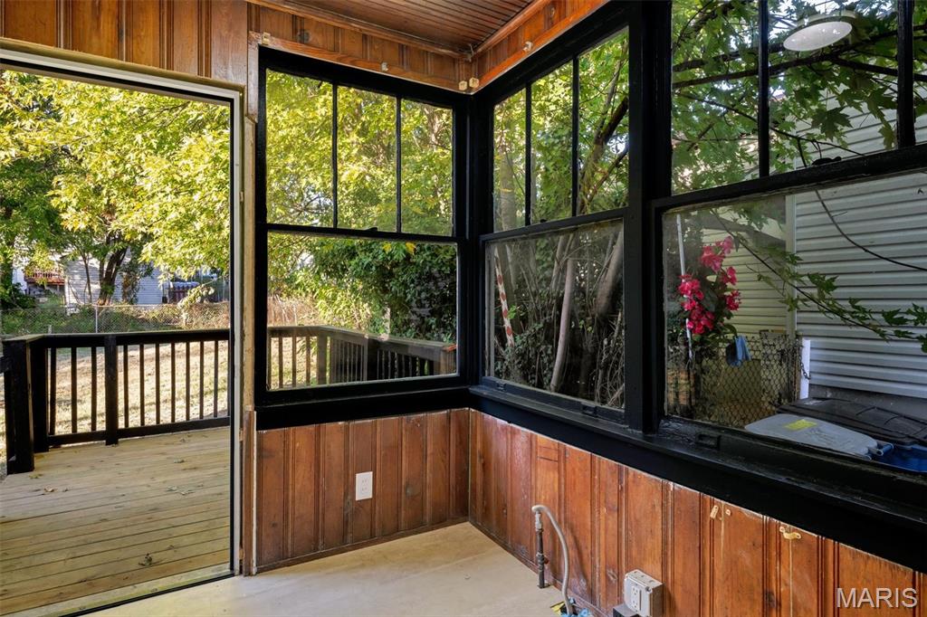 151 W Holden Avenue Property Photo 24