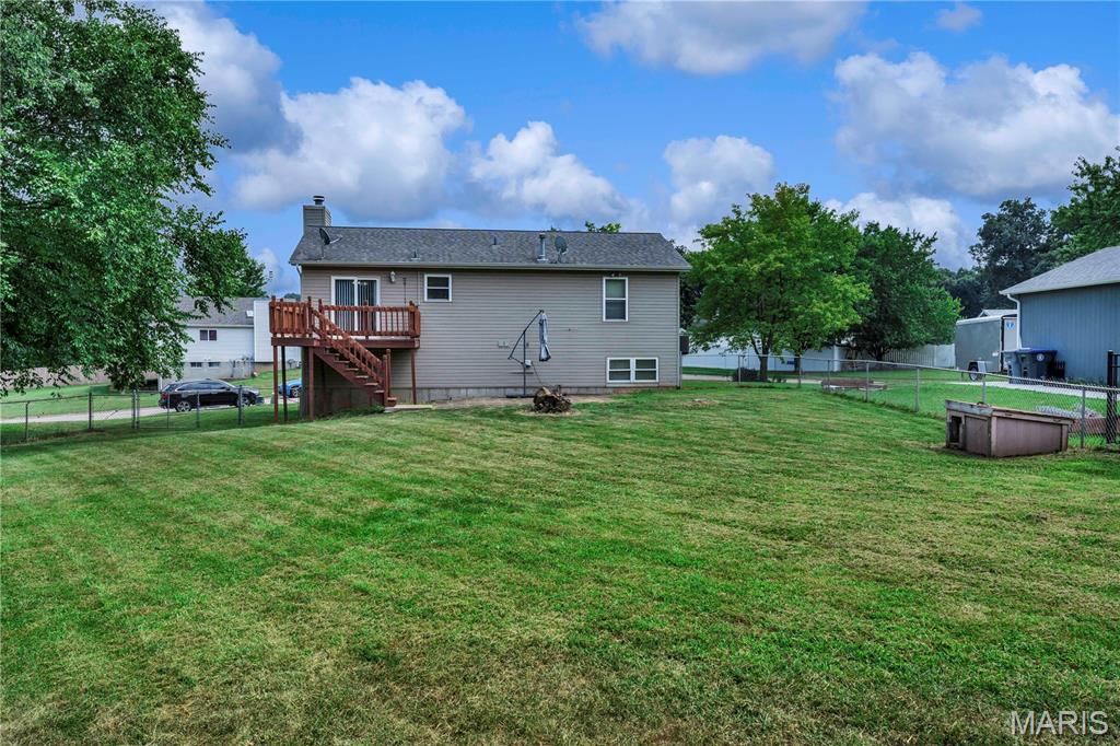 1 Summersong Court Property Photo 18