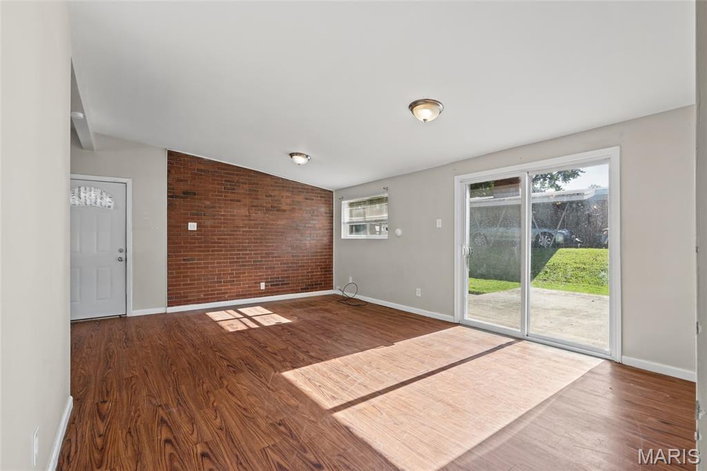 6661 Pepperidge Drive Property Photo 13