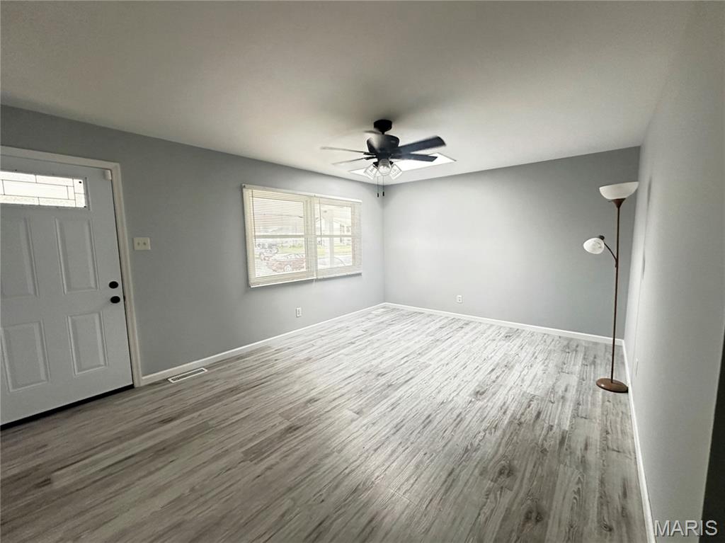 12469 Glengate Drive Property Photo 3