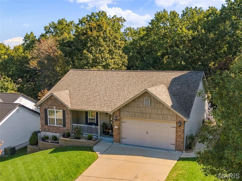 8155 Pheasant Drive Property Photo 3