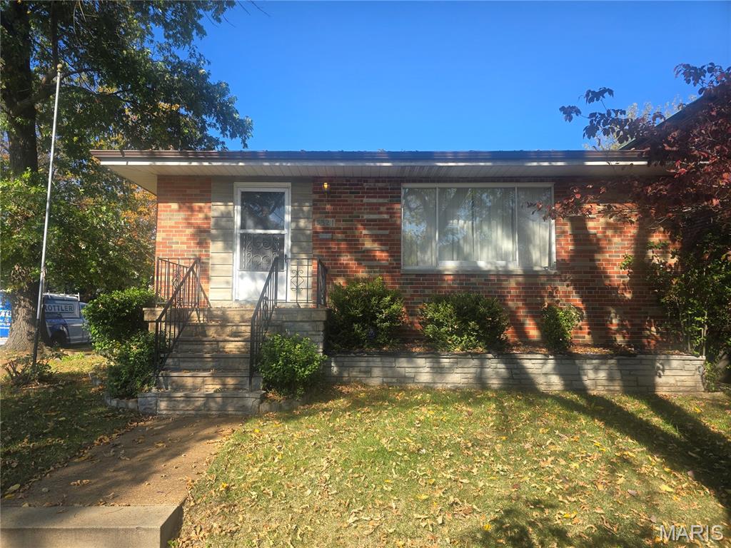 5321 Pernod Avenue Property Photo 1