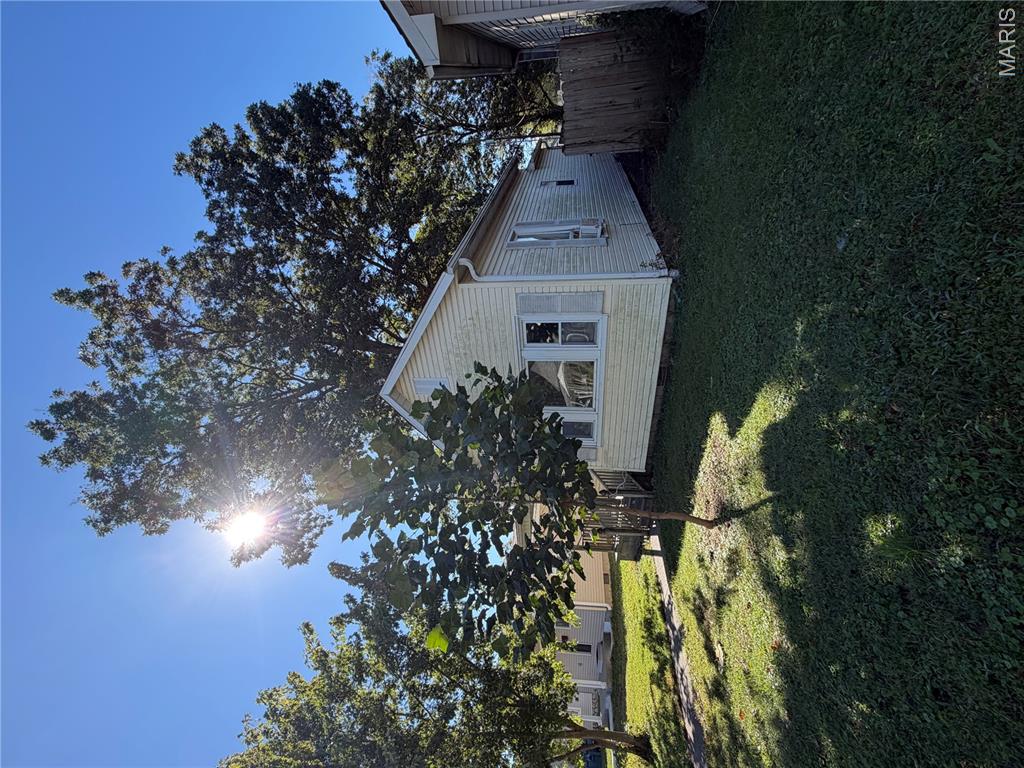 216 Cook Avenue Property Photo 9