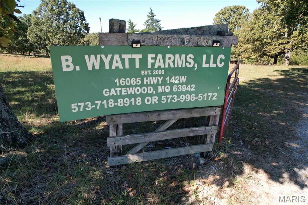 16065 Hwy 142w Property Photo 2