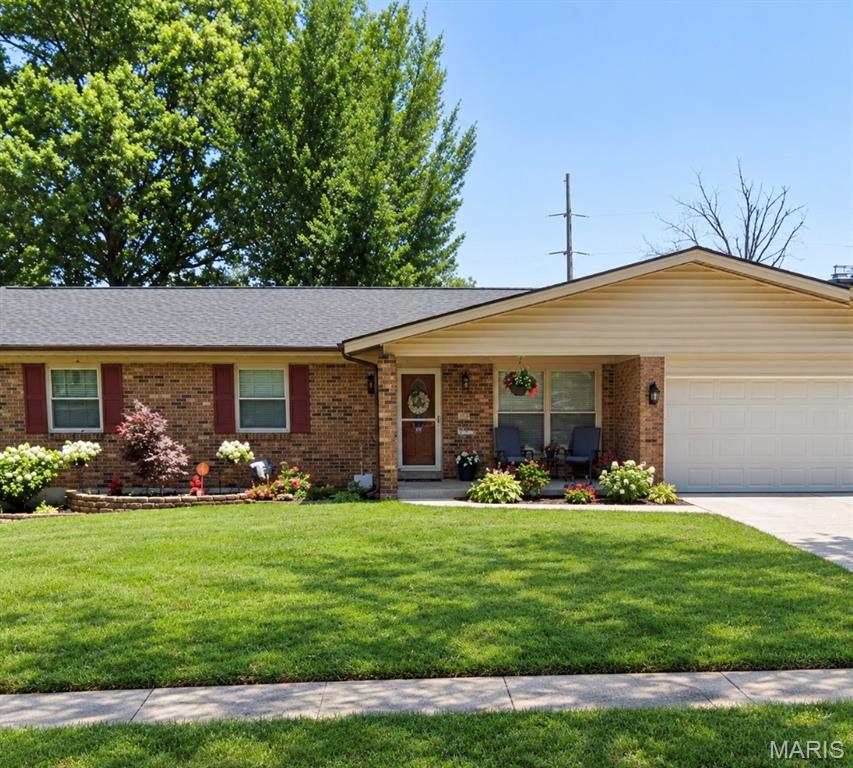 11729 Parish Drive Property Photo 1